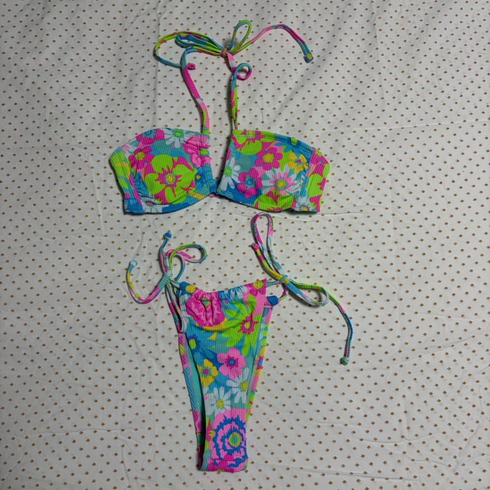 NWOT Xhiliration Bikini